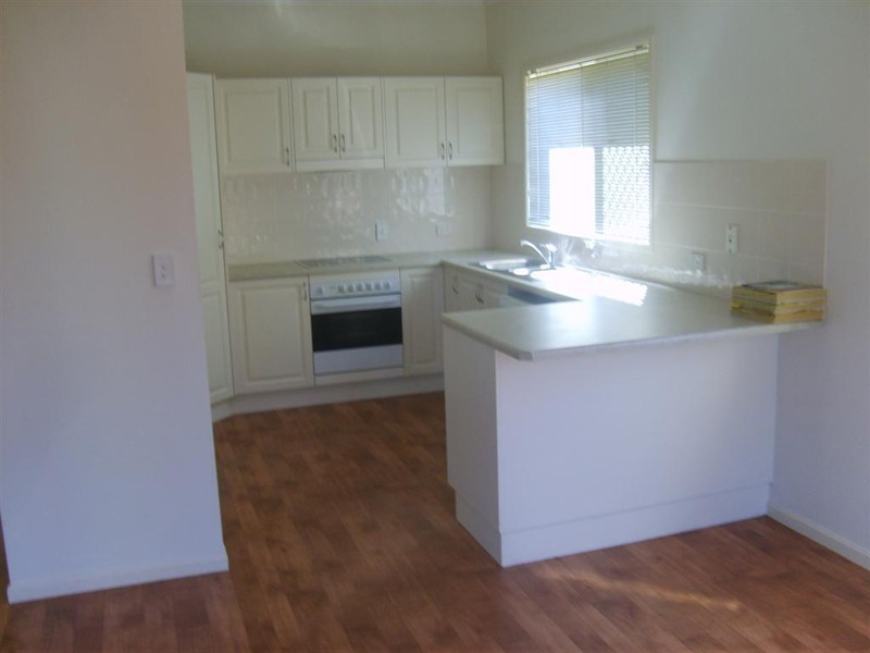 17 Myrtle Ave, Warwick QLD 4370