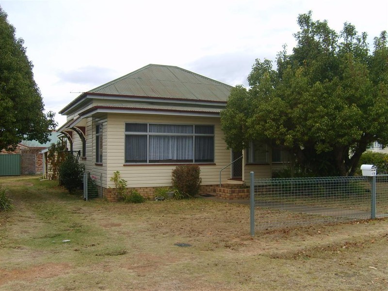 170 Palmerin St, Warwick QLD 4370