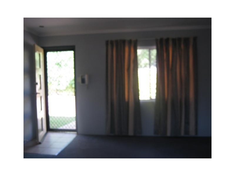 1 / 13 Cecil St, Warwick QLD 4370