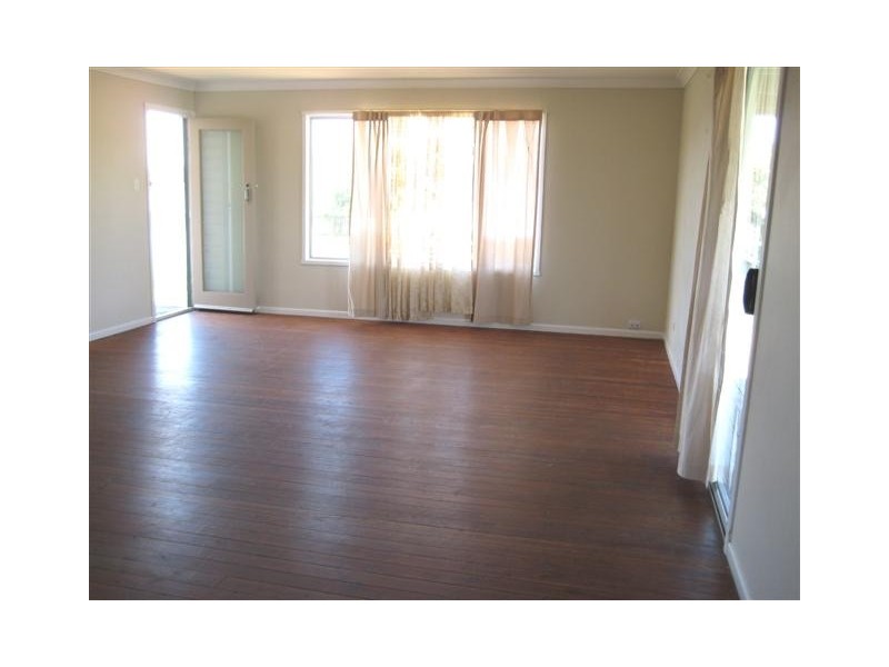 258 East Street, Warwick QLD 4370