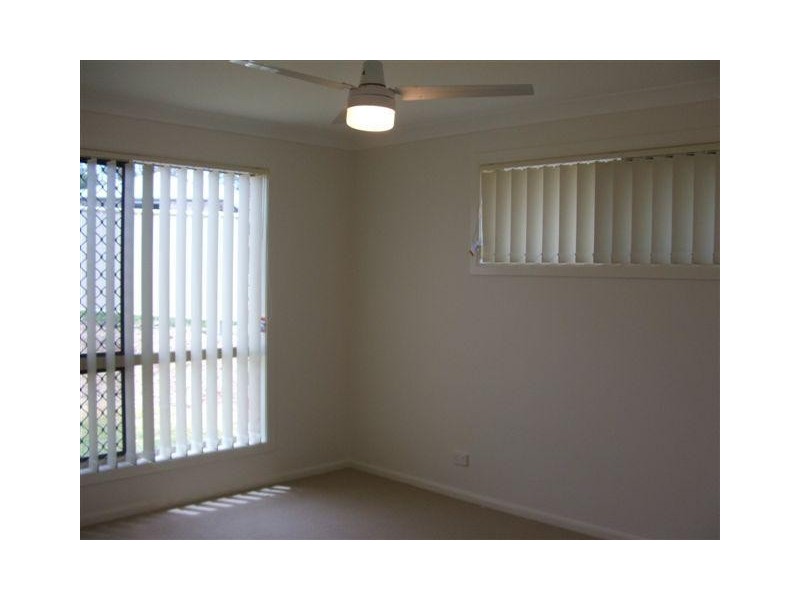8 Chapel Crt, Warwick QLD 4370