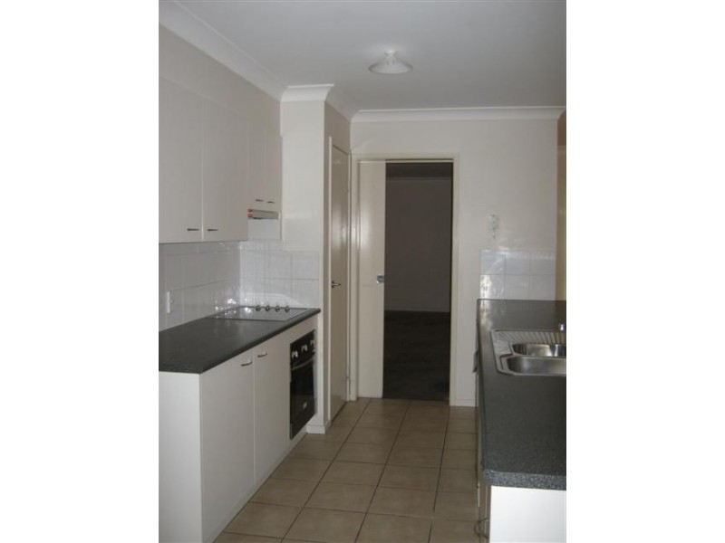 24 Boronia St, Warwick QLD 4370