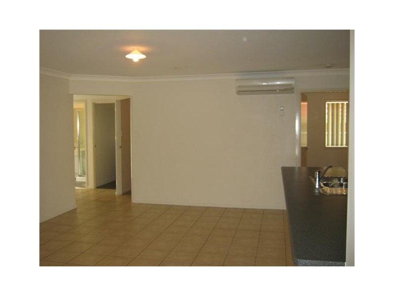 24 Boronia St, Warwick QLD 4370