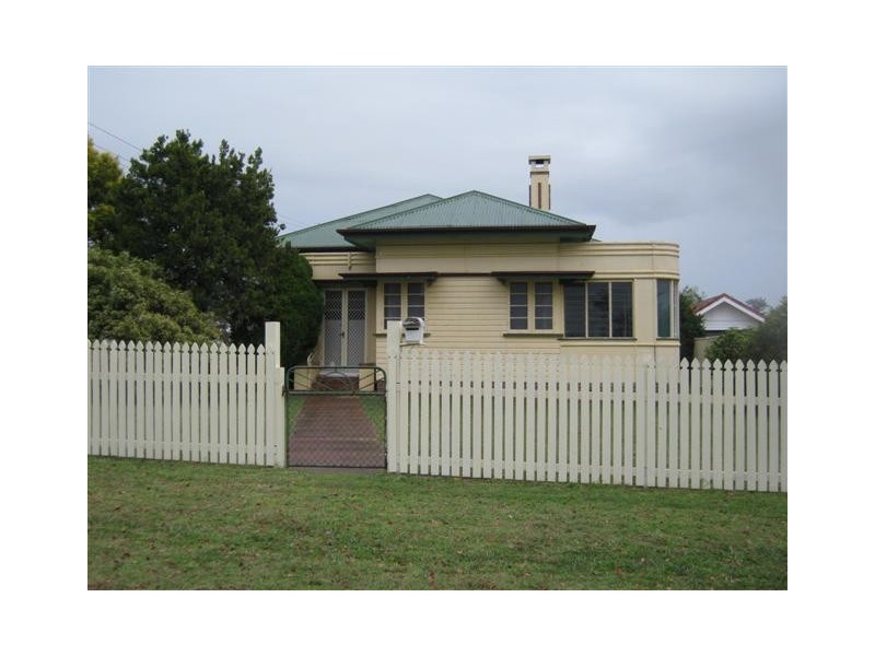 91 DRAGON ST, Warwick QLD 4370