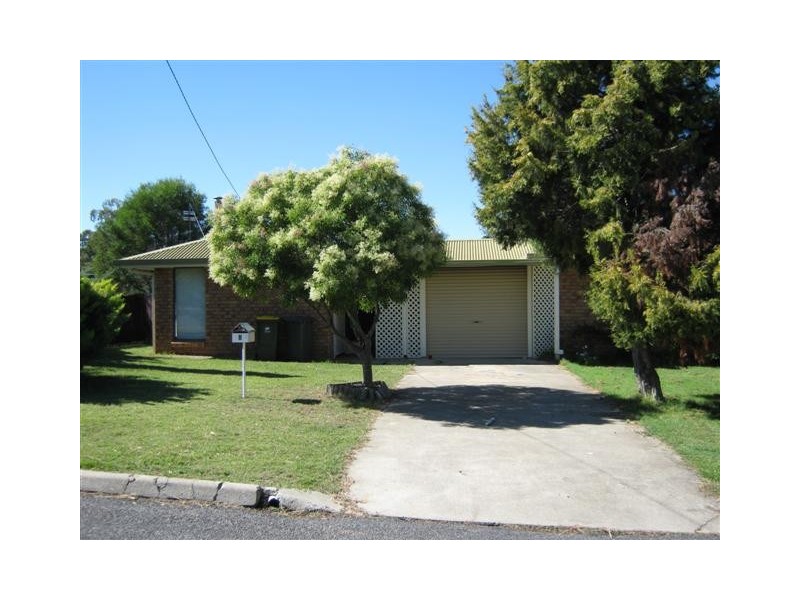 4  Gilbert Cres., Warwick QLD 4370