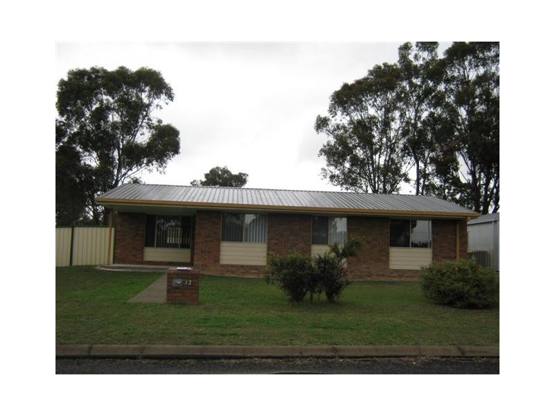 12 GORDON COURT, Warwick QLD 4370
