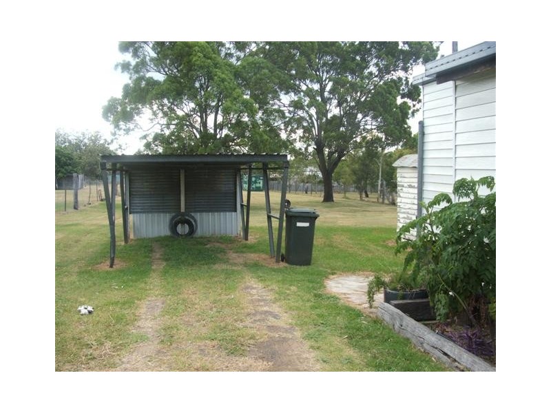 25 WALLACE, Warwick QLD 4370