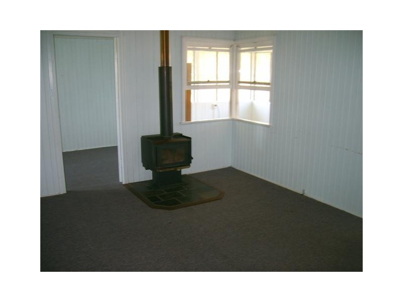 RESERVE  RABBIT BOARD PADDOCK, Warwick QLD 4370