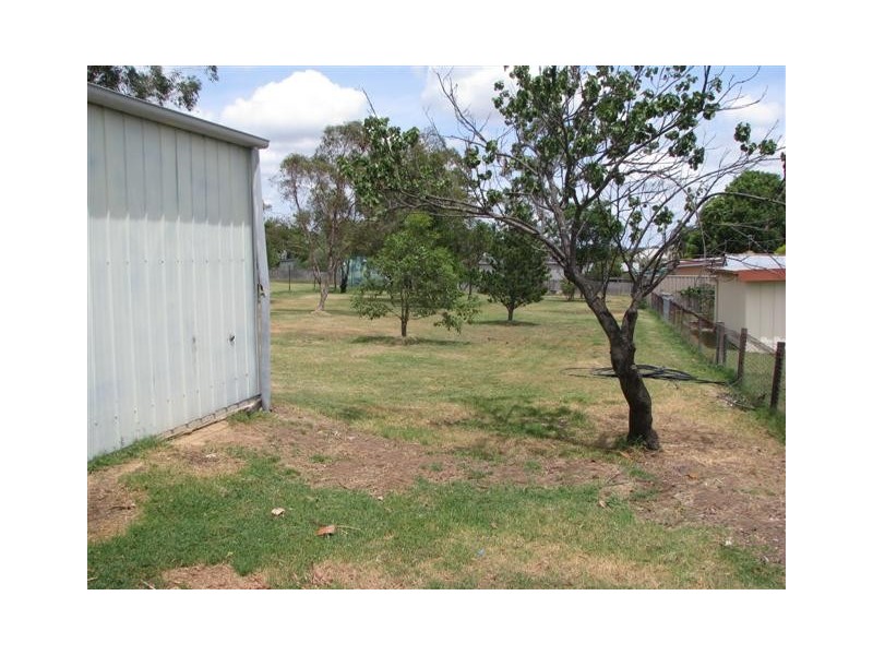 23 WALLACE ST, Warwick QLD 4370