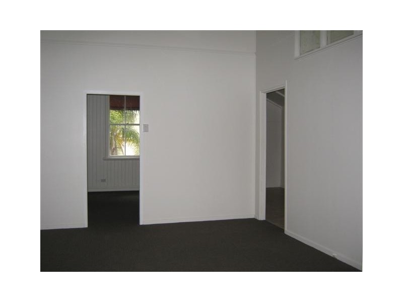 40 Locke St, Warwick QLD 4370
