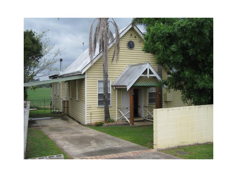 17 PERCY ST, Warwick QLD 4370