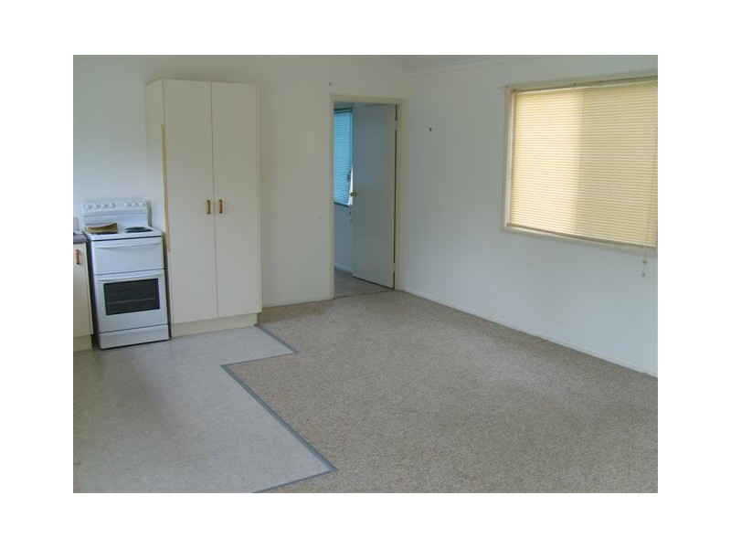 33  SHEPHERDS DR, Warwick QLD 4370