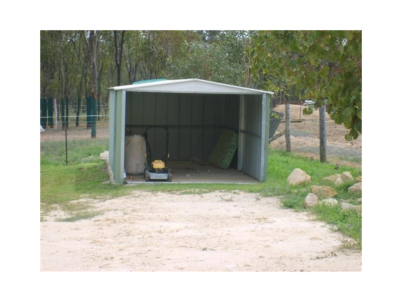 33  SHEPHERDS DR, Warwick QLD 4370