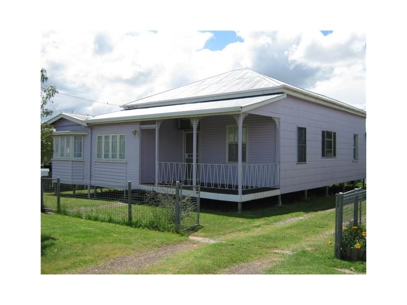278 EAST ST, Warwick QLD 4370