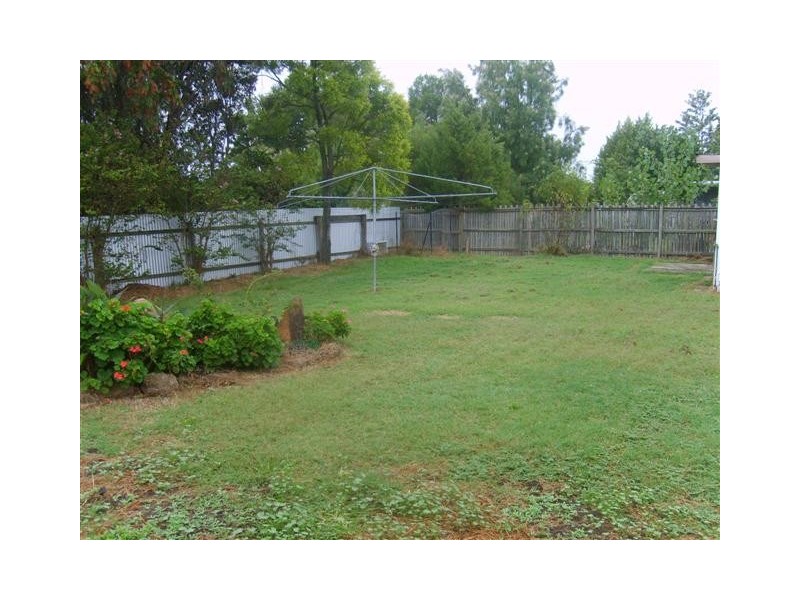 44  MYALL AVE, Warwick QLD 4370