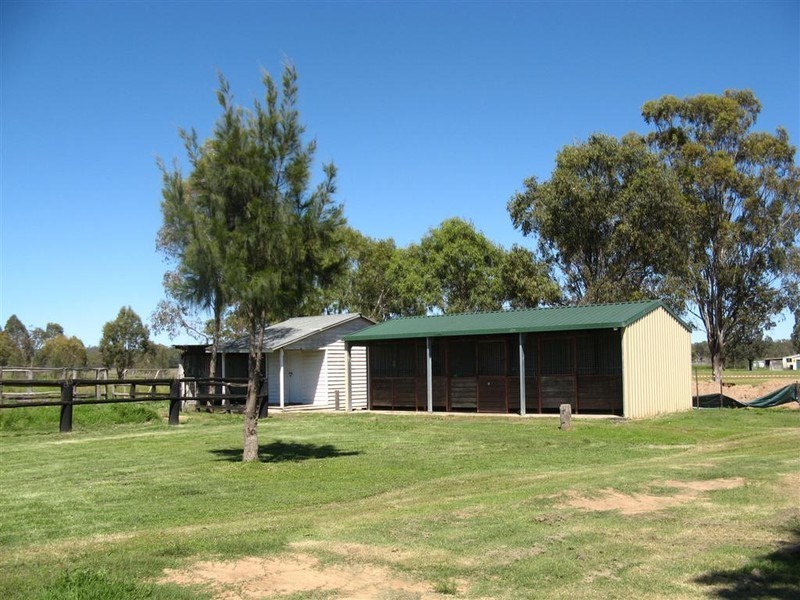 4208 Leyburn-Cunningham Road, Warwick QLD 4370