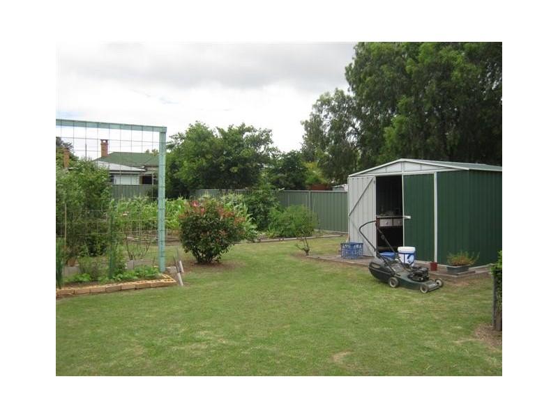 55 ACACIA AVE, Warwick QLD 4370