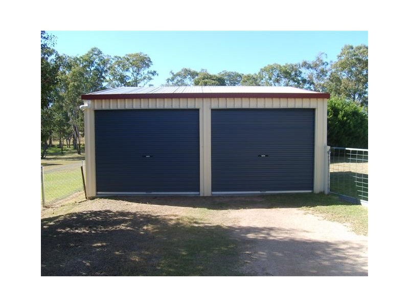 8 BATTERHAM ST, Warwick QLD 4370