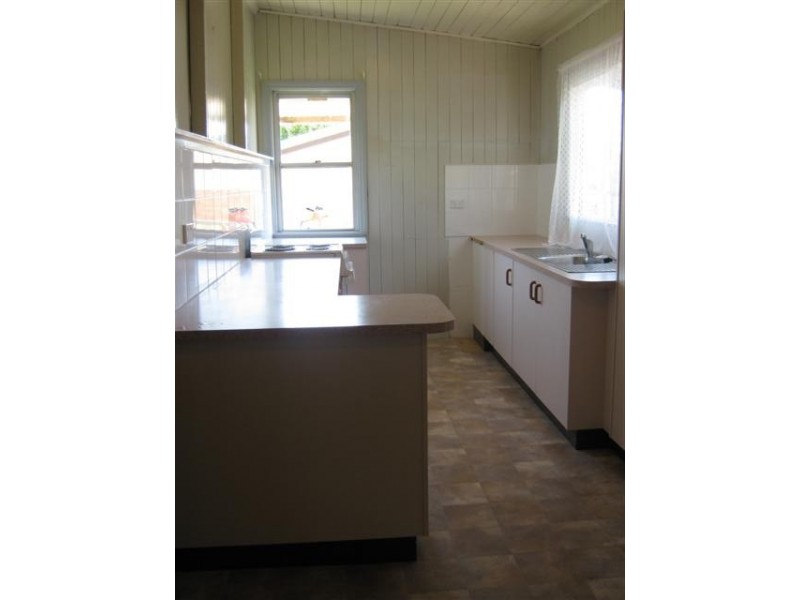 20 GLEN ROAD, Warwick QLD 4370