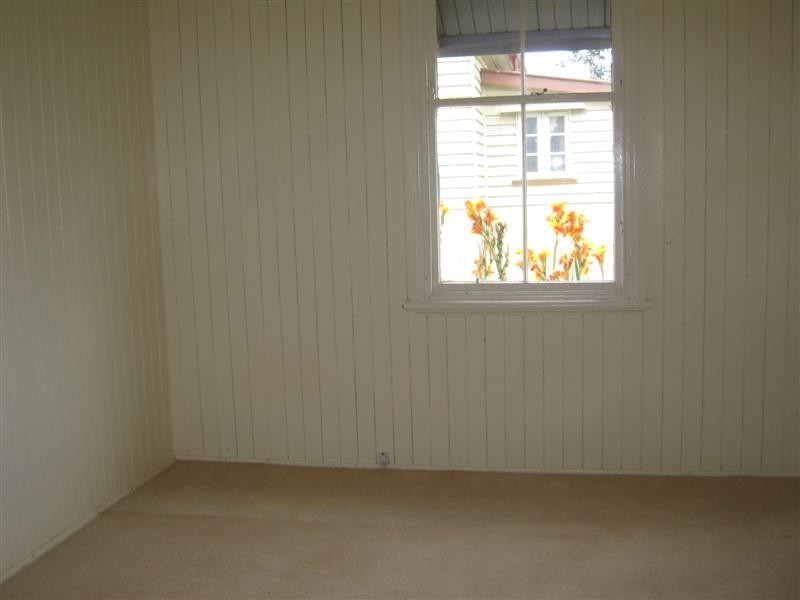 4 Frank Avenue, Warwick QLD 4370