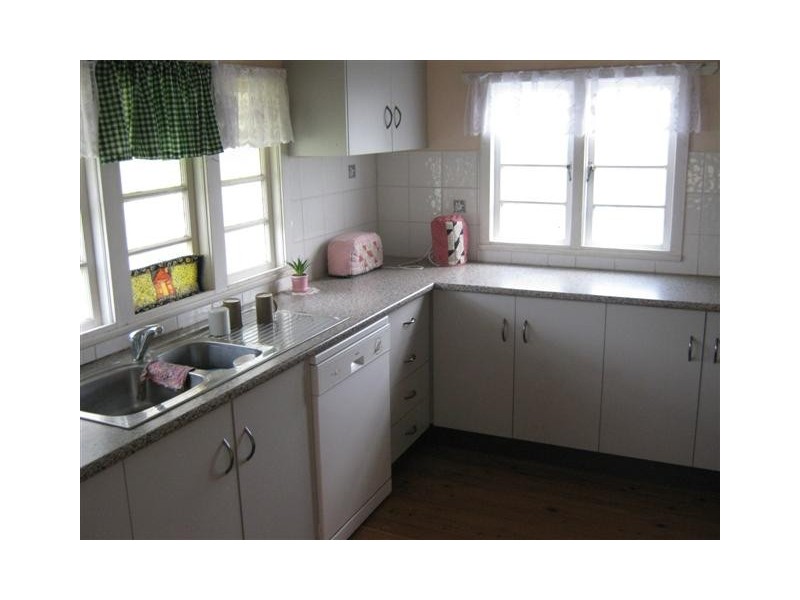 854  UPPER WHEATVALE RD, Warwick QLD 4370