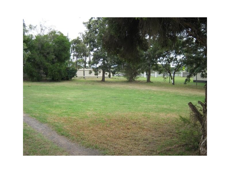 34 WALLACE ST, Warwick QLD 4370