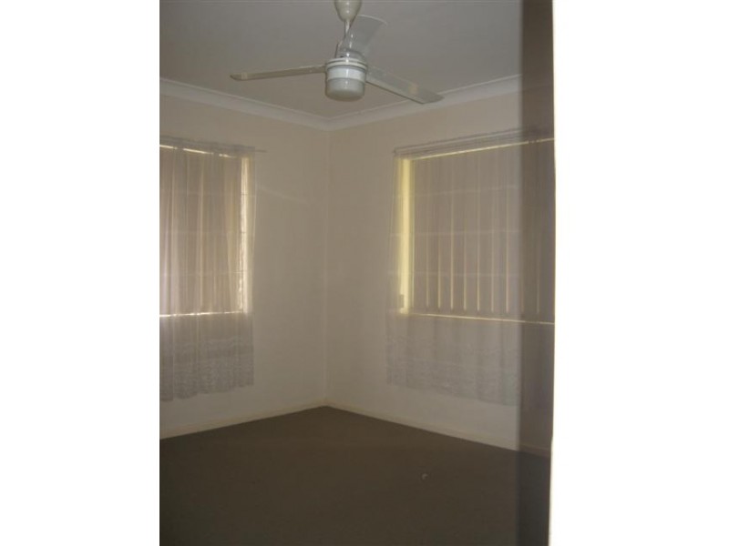 34 WALLACE ST, Warwick QLD 4370