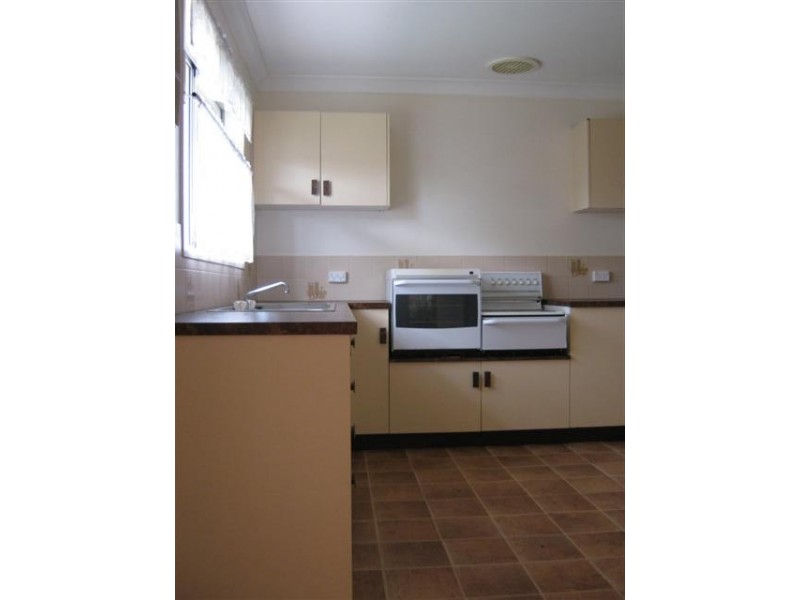34 WALLACE ST, Warwick QLD 4370