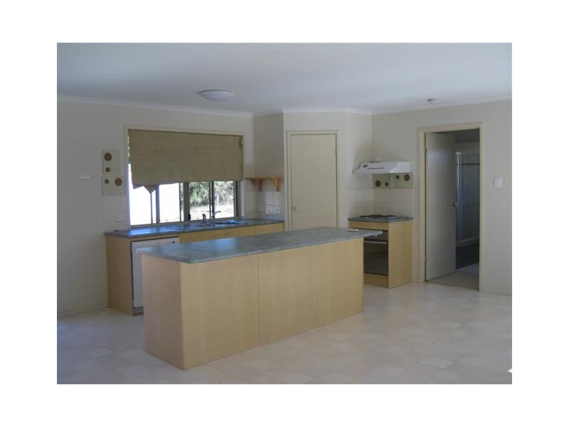 7 HILZA CRT, ROSENTHAL HEIGHTS, Warwick QLD 4370