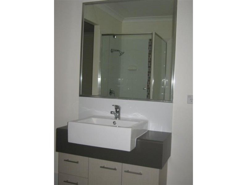 6 CAPITAL DR, Warwick QLD 4370