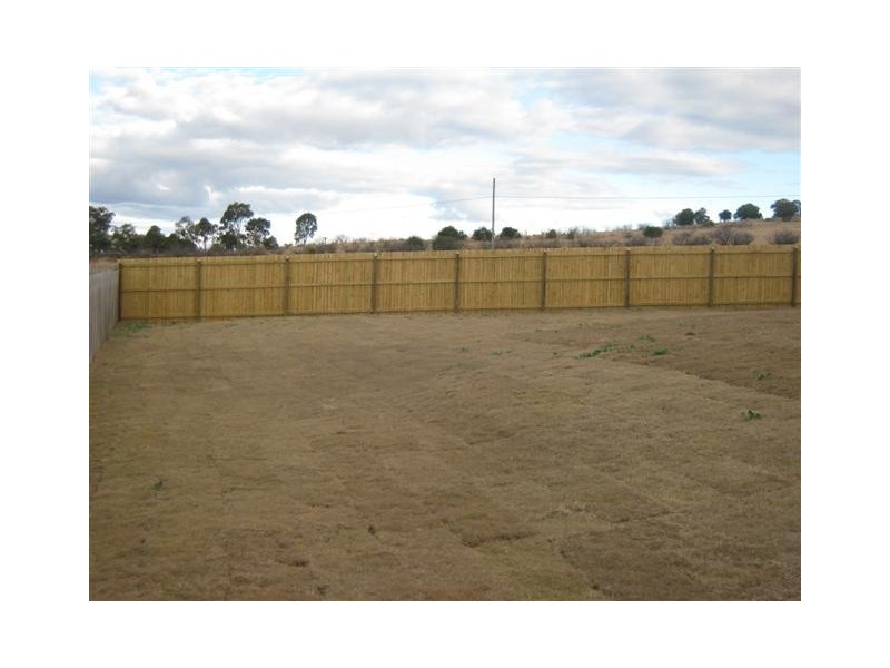 6 CAPITAL DR, Warwick QLD 4370