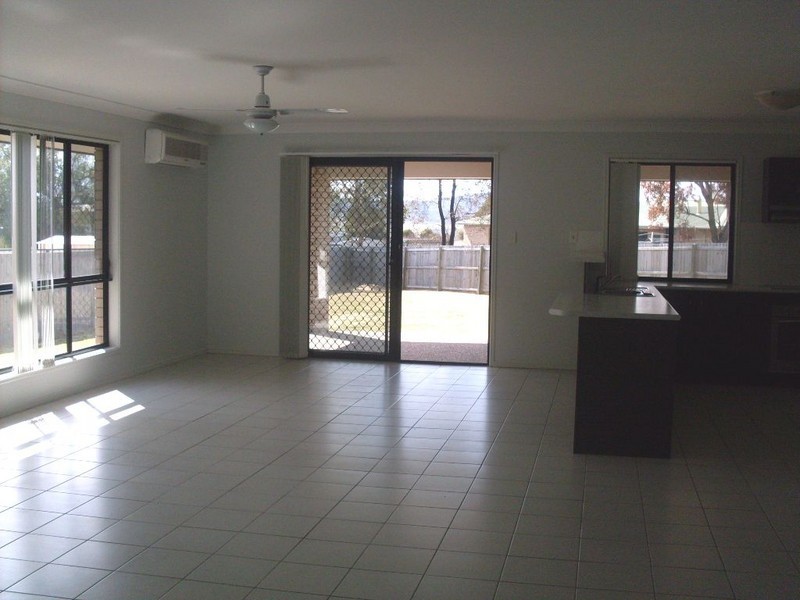 8 Pristine Court, Warwick QLD 4370