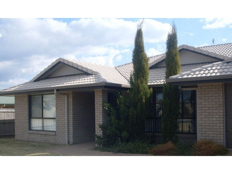 8 Pristine Court, Warwick QLD 4370