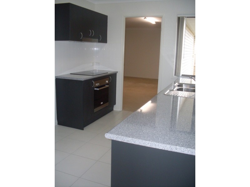 31 SHARON DR, Warwick QLD 4370