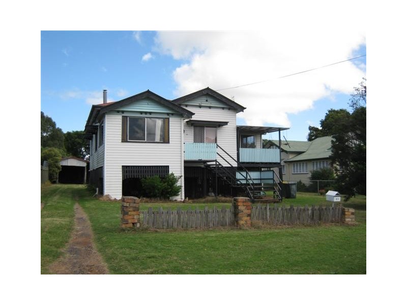 23 Gore Street, Warwick QLD 4370