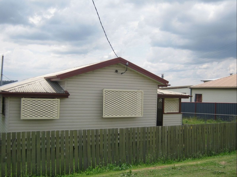 161 Wood Street, Warwick QLD 4370