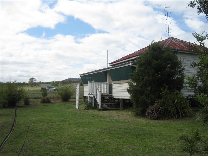 42 Slade Street, Warwick QLD 4370