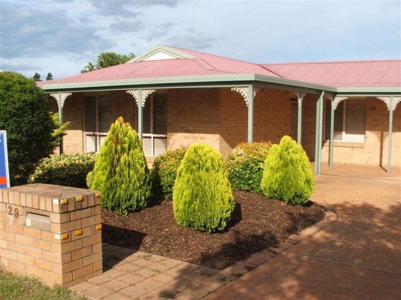 29  Flynn Drive, Warwick QLD 4370