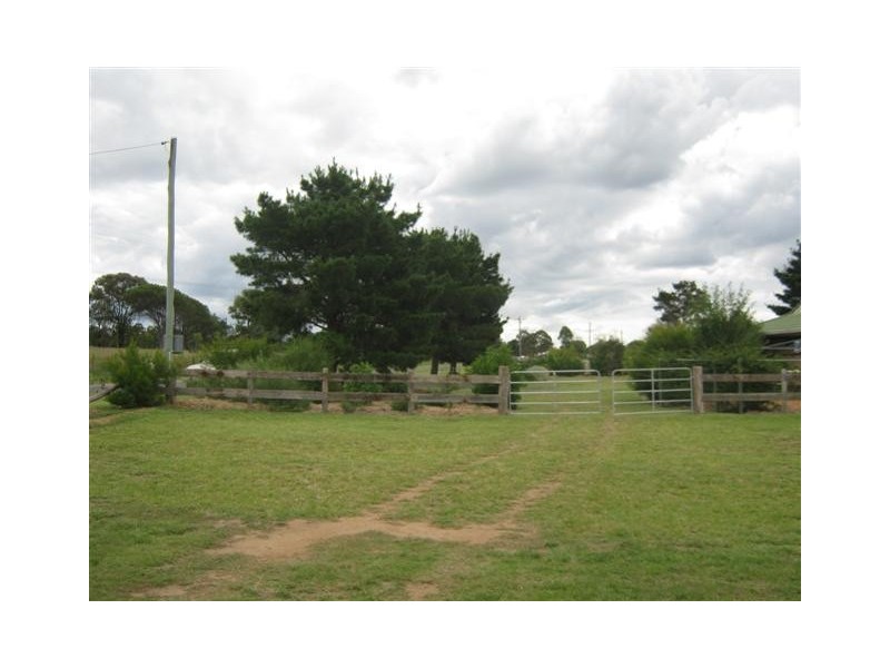 83 Canningvale Road, Warwick QLD 4370