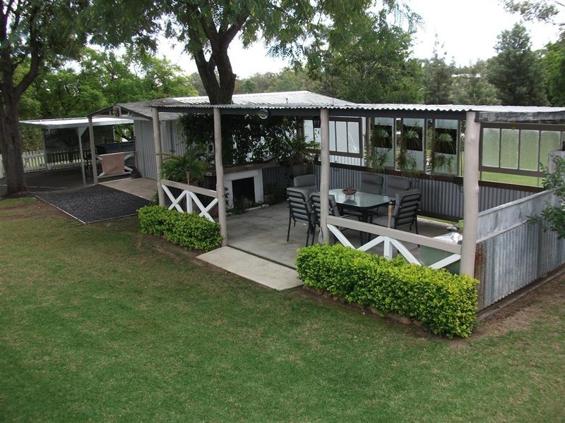 Texas NSW 4385