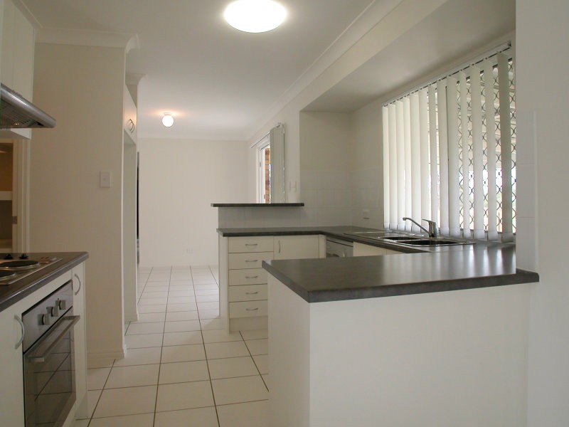 Kensington Grove QLD 4341