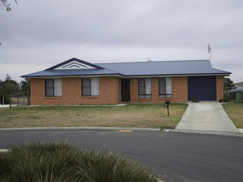 18 Paperbark Close, Laidley QLD 4341