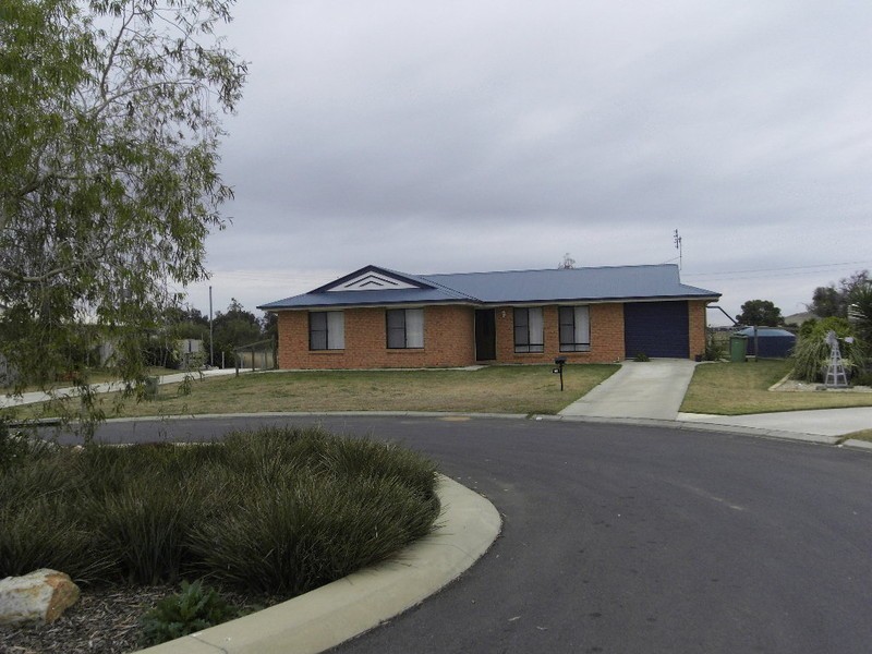 18 Paperbark Close, Laidley QLD 4341