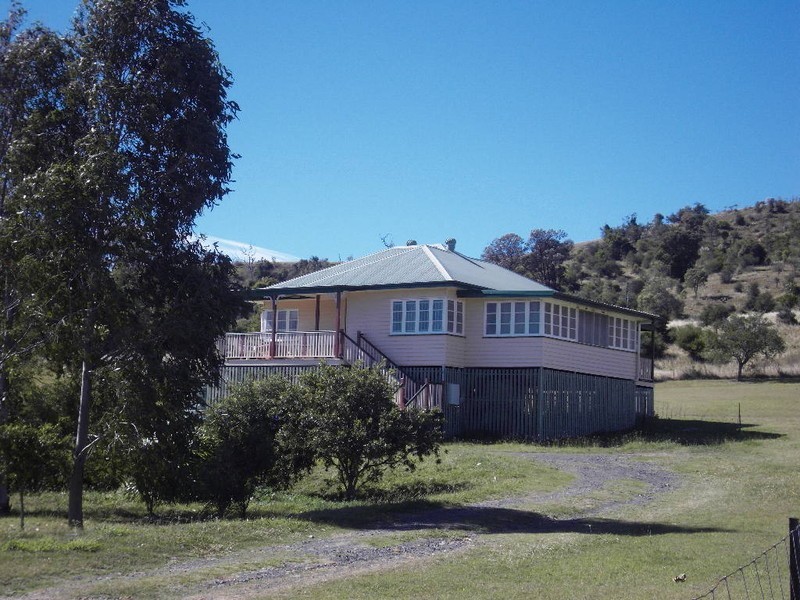 10 Stieler Drive, Plainland QLD 4341