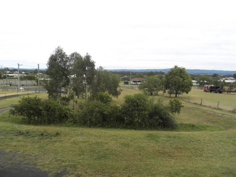 10 Stieler Drive, Plainland QLD 4341