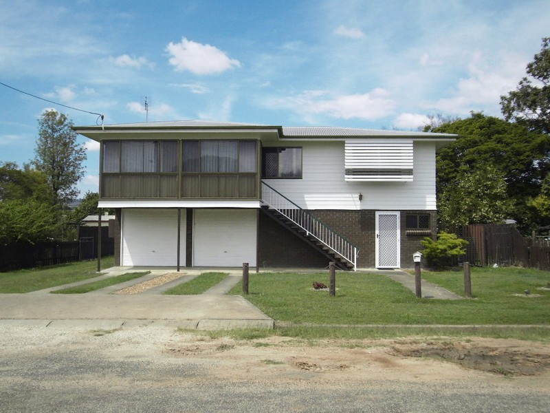 8 Wickham Street, Laidley QLD 4341