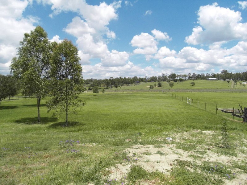 20 Hewett Drive, Regency Downs QLD 4341