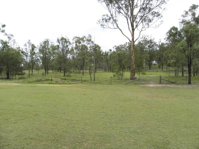 1 Firetail Avenue, Regency Downs QLD 4341