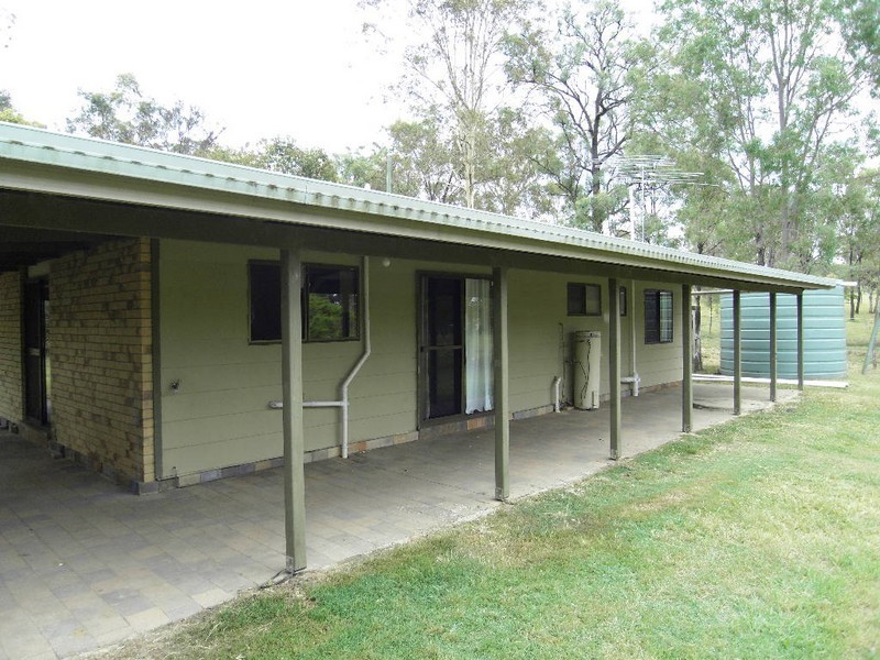 1 Firetail Avenue, Regency Downs QLD 4341