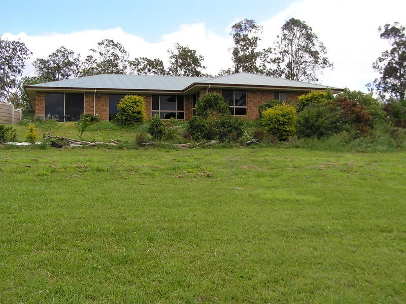 Brooloo QLD 4570